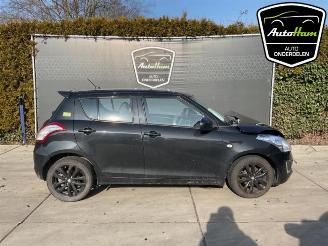 Coche siniestrado Suzuki Swift Swift (ZA/ZC/ZD), Hatchback, 2010 / 2017 1.2 16_ 2016/12