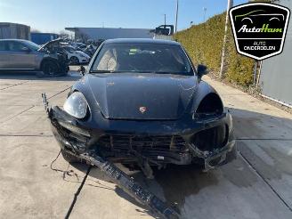 Porsche Cayenne Cayenne II (92A), SUV, 2010 / 2018 4.8 V8 32V GTS picture 3