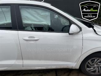 Hyundai I-10 i10, Hatchback, 2019 1.0 12V picture 11