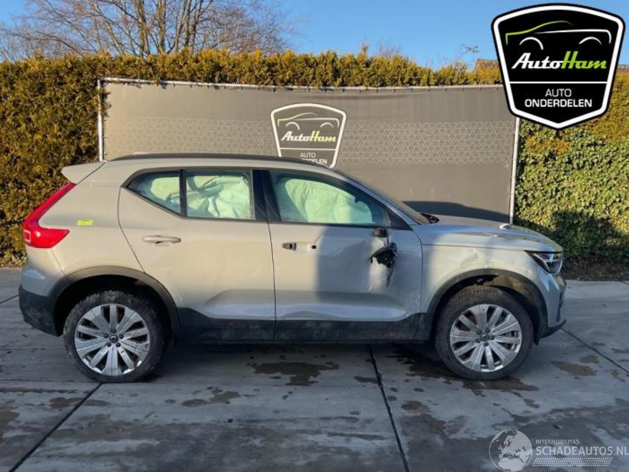 Volvo EX40 EX40 (XZ), SUV, 2024 Single Motor 70 kWh