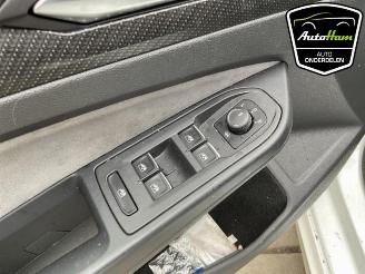 Volkswagen Golf Golf VIII (CD1), Hatchback, 2019 2.0 TSI R 16V 4Motion picture 17