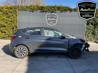 rozbiórka samochody osobowe Ford Fiesta Fiesta 7, Hatchback, 2017 1.0 EcoBoost 12V Hybrid 125 2022/4