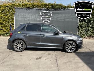 Vrakbiler auto Audi A1 A1 Sportback (8XA/8XF), Hatchback 5-drs, 2011 / 2018 1.0 TFSI 12V 2018/8