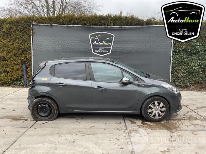 Peugeot 208 208 I (CA/CC/CK/CL), Hatchback, 2012 / 2019 1.2 Vti 12V PureTech 82