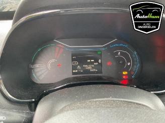 Dacia Spring Spring, Hatchback, 2020 45 picture 17