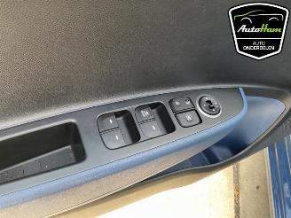 Hyundai I-10 i10 (B5), Hatchback, 2013 / 2019 1.0 12V picture 17