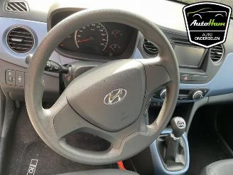 Hyundai I-10 i10 (B5), Hatchback, 2013 / 2019 1.0 12V picture 16
