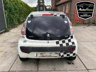 Peugeot 107 107, Hatchback, 2005 / 2014 1.0 12V picture 7