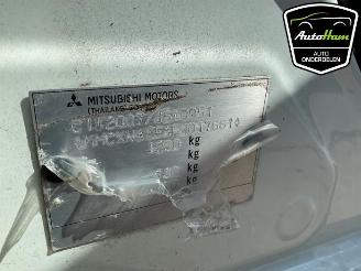 Mitsubishi Space-star Space Star (A0), Hatchback, 2012 1.0 12V picture 20