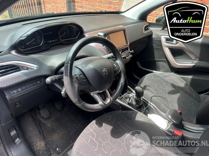 Peugeot 2008 2008 (CU), MPV, 2013 / 2019 1.2 Vti 12V PureTech 82