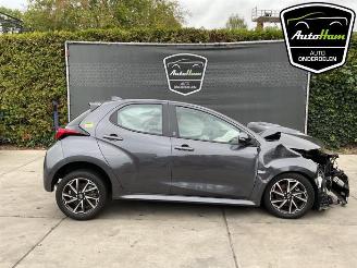 disassembly passenger cars Toyota Yaris Yaris IV (P21/PA1/PH1), Hatchback, 2020 1.5 12V Hybrid 115 2023/4