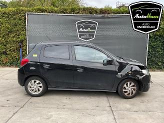 Vrakbiler auto Mitsubishi Space-star Space Star (A0), Hatchback, 2012 1.2 12V 2016/5
