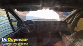 Renault Master Master II (FD/HD), Van, 1997 / 2010 2.5 dCi 16V 100 picture 2