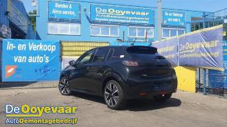 Salvage car Peugeot 208 208 II (UB/UH/UP), Hatchback 5-drs, 2019 1.2 Vti 12V PureTech 100 2020/11