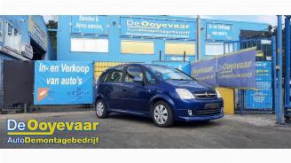 Vrakbiler auto Opel Meriva Meriva, MPV, 2003 / 2010 1.6 16V 2004/3