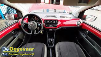 Volkswagen Up! Up! (121), Hatchback, 2011 1.0 12V 75 picture 2