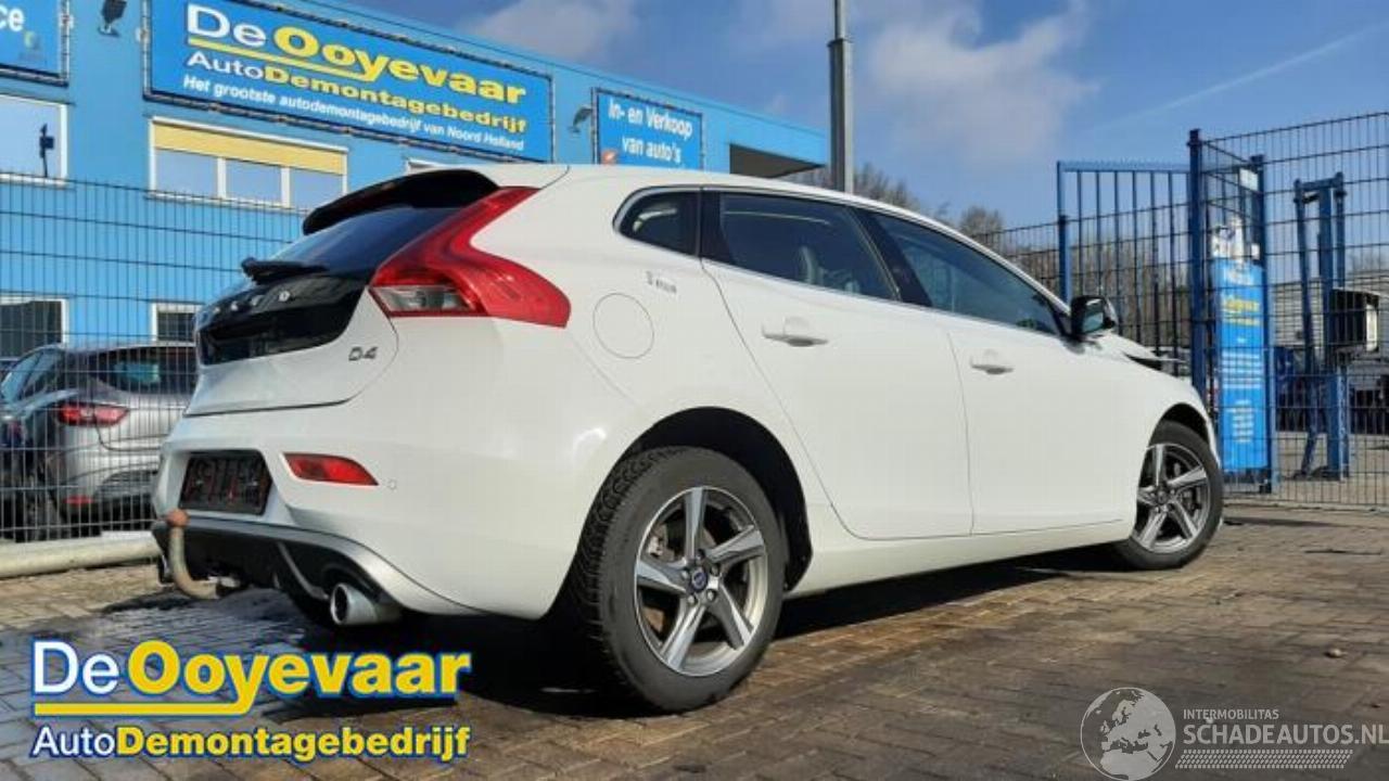 Volvo V-40 V40 (MV), Hatchback 5-drs, 2012 / 2019 2.0 D4 16V