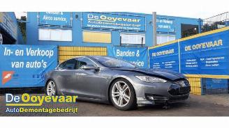 Auto da rottamare Tesla Model S Model S, Liftback, 2012 / 2026 85 2014/3