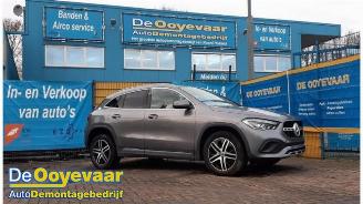 demontáž osobní automobily Mercedes GLA GLA (H247), SUV, 2020 1.3 200 Turbo 16V 2021/5