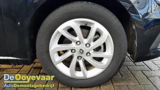 Renault Mégane Megane IV Estate (RFBK), Combi 5-drs, 2016 1.3 TCE 160 16V picture 4