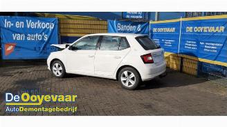 Uttjänta bilar auto Skoda Fabia Fabia III (NJ3), Hatchback 5-drs, 2014 / 2021 1.2 TSI 16V 2017/1