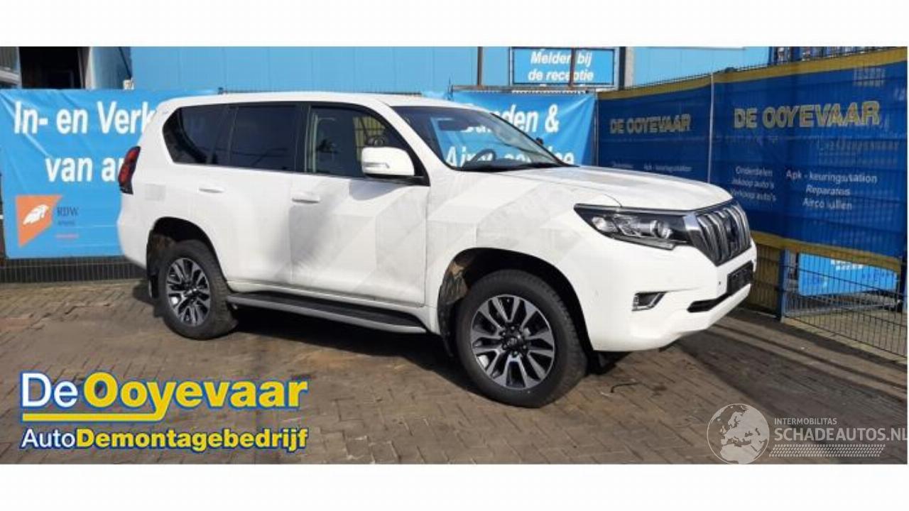 Toyota Landcruiser Land Cruiser (J15), Terreinwagen, 2009 2.8 D-4D 16V