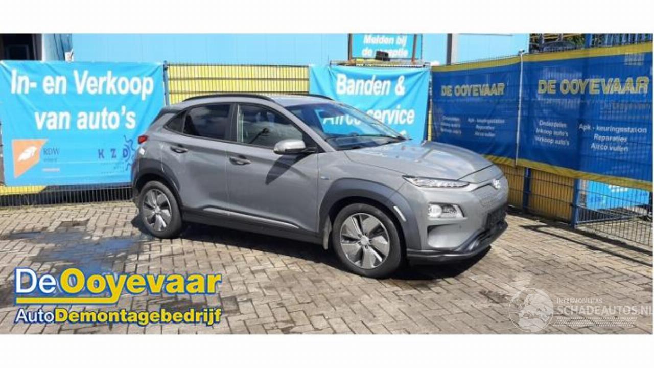 Hyundai Kona Kona (OS), SUV, 2017 / 2023 64 kWh