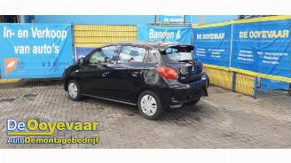 Vrakbiler auto Mitsubishi Space-star Space Star (A0), Hatchback, 2012 1.2 12V 2021/7
