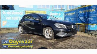 Uttjänta bilar auto Mercedes A-klasse A (W176), Hatchback, 2012 / 2018 1.5 A-180 CDI, A-180d 16V 2014/10
