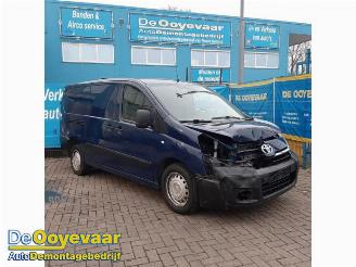 krockskadad bil bedrijf Toyota ProAce ProAce (MDX), Van, 2013 / 2016 2.0 D4-D 2016/2