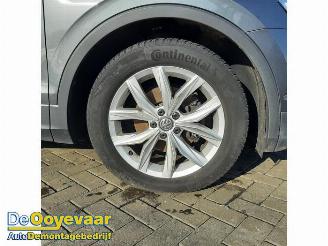 Volkswagen Tiguan Tiguan (AD1), SUV, 2016 / 2024 1.5 TSI 16V Evo BlueMotion Technology picture 4