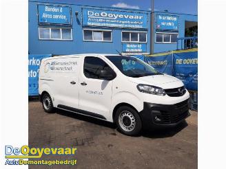 Vrakbiler auto Opel Vivaro Vivaro, Van, 2019 1.5 CDTI 102 2020/12