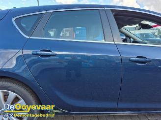 Opel Astra Astra J (PC6/PD6/PE6/PF6), Hatchback 5-drs, 2009 / 2015 1.4 Turbo 16V picture 6