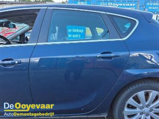 Opel Astra Astra J (PC6/PD6/PE6/PF6), Hatchback 5-drs, 2009 / 2015 1.4 Turbo 16V picture 14