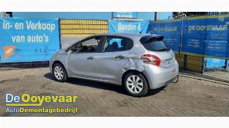 Uttjänta bilar auto Peugeot 208 208 I (CA/CC/CK/CL), Hatchback, 2012 / 2019 1.0 Vti 12V PureTech 2014/1