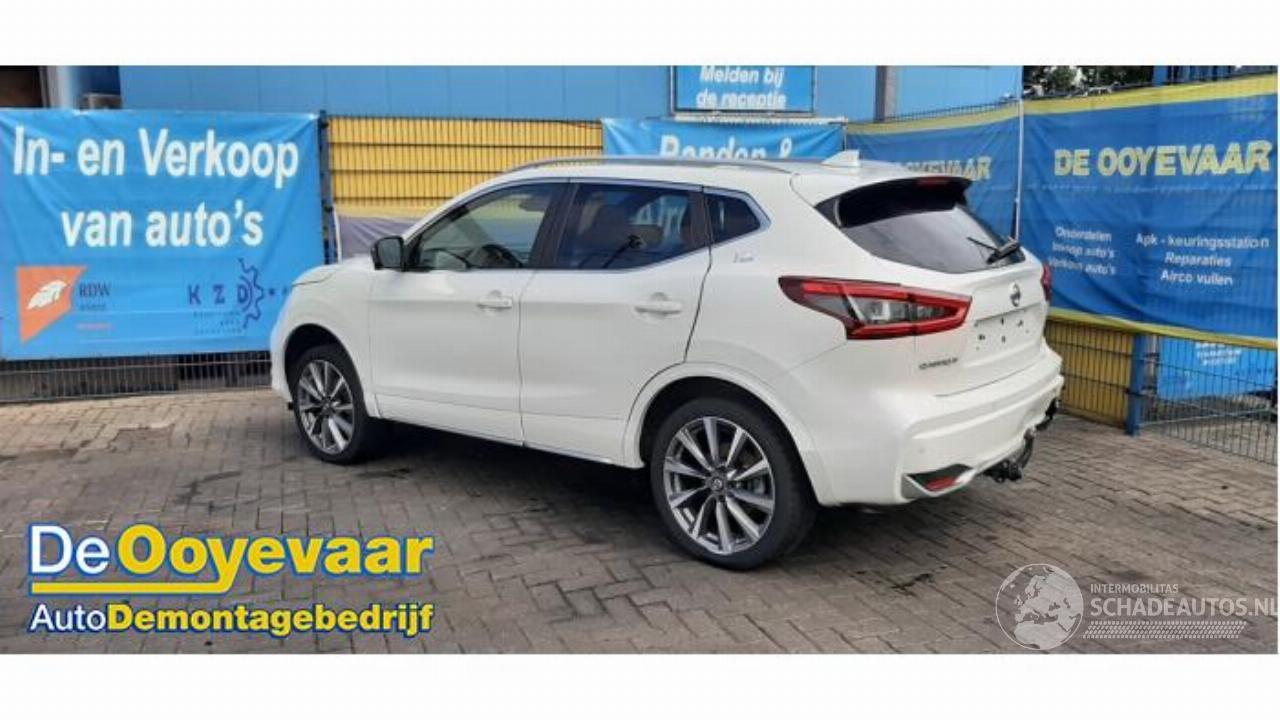 Nissan Qashqai Qashqai (J11), SUV, 2013 1.3 DIG-T 160 16V