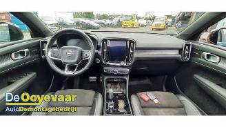 Volvo XC40 XC40 (XZ), SUV, 2017 2.0 D3 16V picture 2