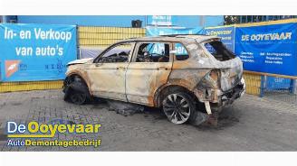 Volkswagen Tiguan Tiguan (AD1), SUV, 2016 / 2024 2.0 TSI 16V 4Motion picture 3