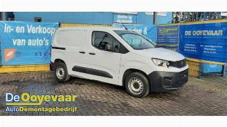 Uttjänta bilar auto Peugeot Partner Partner (EA//EF/EN/EU), Van, 2018 1.5 BlueHDi 100 2023/1