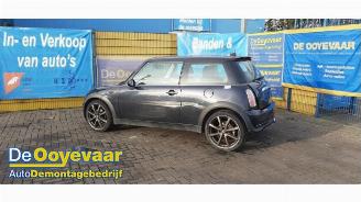 Mini Cooper Mini (R50/53), Hatchback, 2001 / 2007 1.6 16V Cooper picture 3