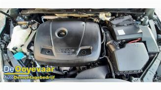 Volvo V-40 V40 (MV), Hatchback 5-drs, 2012 / 2019 2.0 T2 16V picture 8