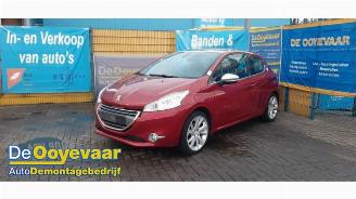 Peugeot 208 208 I (CA/CC/CK/CL), Hatchback, 2012 / 2019 1.6 Vti 16V picture 4