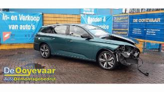 Vrakbiler auto Peugeot 308 308 SW (F4/FC/FN/FR), Combi 5-drs, 2021 1.6 16V HYbrid 180 e-EAT8 2022/12