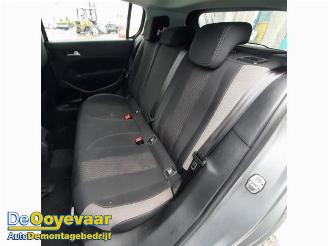 Peugeot 308 308 (L3/L8/LB/LH/LP), Hatchback 5-drs, 2013 / 2021 1.2 12V e-THP PureTech 110 picture 7