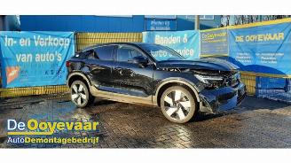 Vrakbiler auto Volvo C-40 C40 Recharge (XK), SUV, 2021 / 2024 Recharge 2022/12