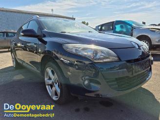 Vrakbiler auto Renault Mégane Megane III Grandtour (KZ), Combi 5-drs, 2008 / 2016 1.4 16V TCe 130 2010/11