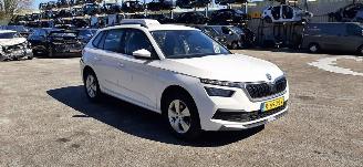 Unfallwagen Skoda Kamiq Skoda Kamiq 1.0 TSI Ambition 2022/10