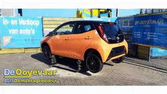 Vrakbiler auto Toyota Aygo Aygo (B40), Hatchback, 2014 1.0 12V VVT-i 2019/6