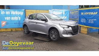 Uttjänta bilar auto Peugeot 208 208 II (UB/UH/UP), Hatchback 5-drs, 2019 1.2 Vti 12V PureTech 75 2022/4