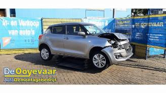 Auto da rottamare Suzuki Swift Swift (ZC/ZD), Hatchback 5-drs, 2017 1.2 Dual Jet 16V 2020/9